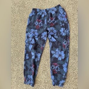 PINK campus jogger